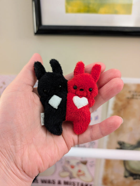 Red/Blk Poker Twin Bunnies