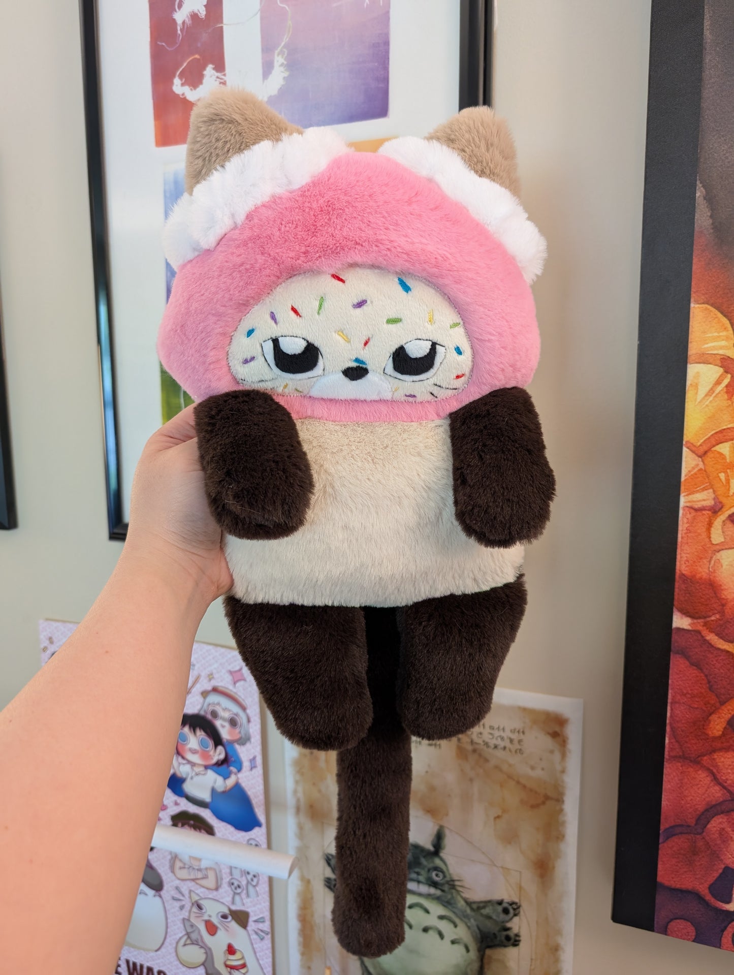 Neapolitan Ice Cream Kitty Snuggler (Penelope's Cookies 5th Bday MMAO Winner only)
